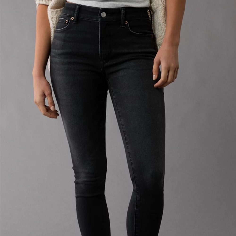American Eagle outfitters Black skinny Jeans size 2
